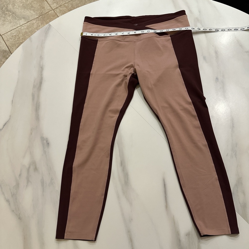 Athleta Chroma 7/8 Yoga Pants - Size XL